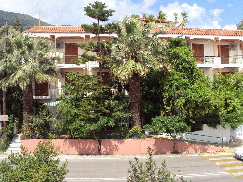 Alexandros B Hotel Nikiana Exterior foto